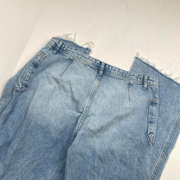 Free People Distressed Flare Jeans Denim Rare Women's 30 Raw Hem Boho Casual - Picture 7 of 8